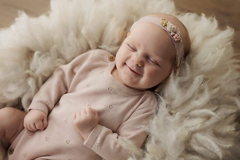 How to Choose the Right Newborn Photographer